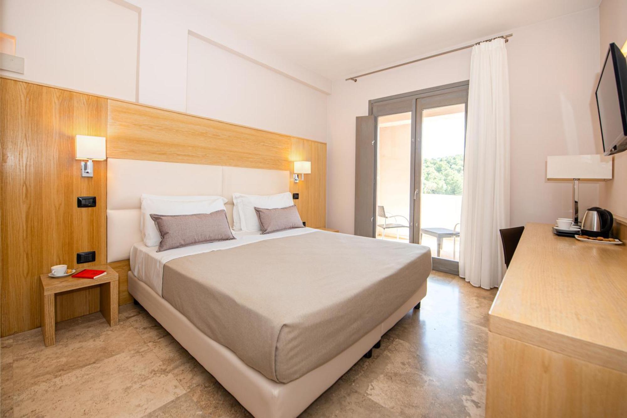 Basiliani - Cdshotels Οτράντο Εξωτερικό φωτογραφία