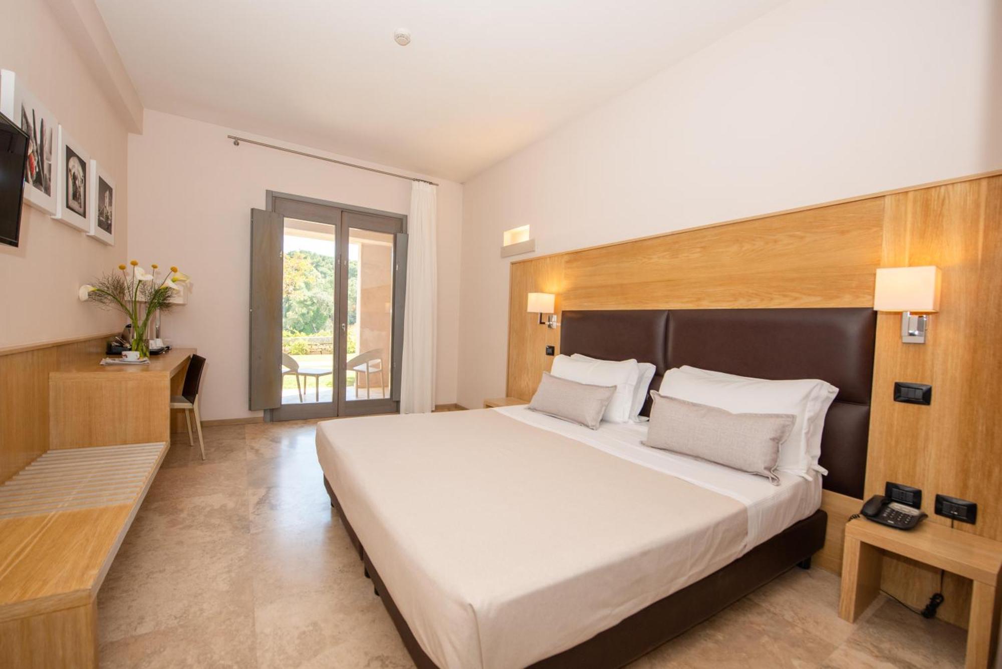 Basiliani - Cdshotels Οτράντο Εξωτερικό φωτογραφία